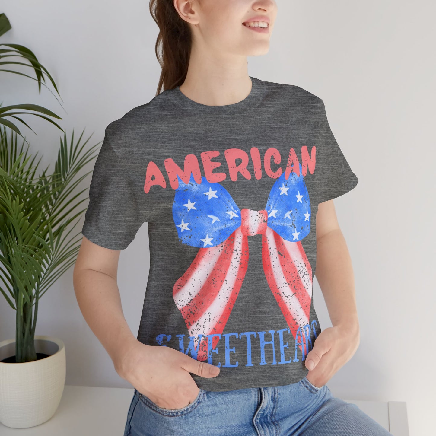 American Sweetheart Shirt, Patriotic Bow Tee, 4th of July Shirt for Women, Americana Tee, Cute USA Graphic T-Shirt, Retro July 4th Top